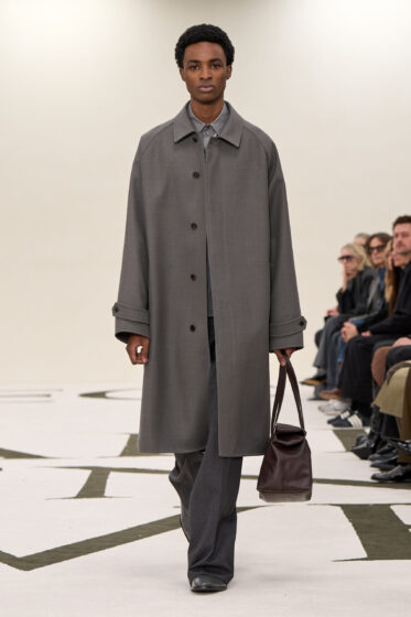 Calvin Klein Collection Look 17_Créditos Calvin Klein Collection